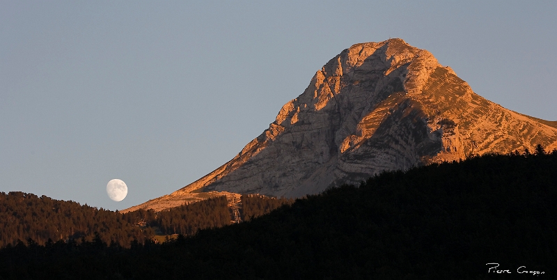 _MG_9540_.jpg - Lune sur la Grande Moucherolle (Corrençon en Vercors, 38)