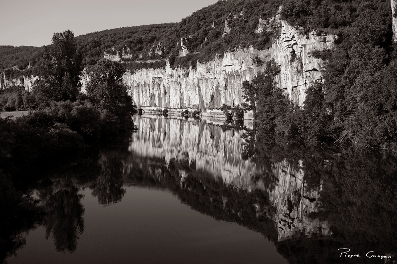 _MG_9010_NB.jpg - Chemin de Halage sur le Lot (Bouziès)
